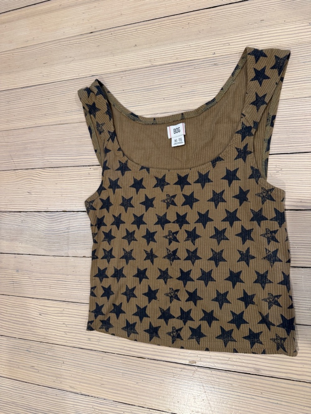 BDG Olive Star-Print Ribbed Crop Tank